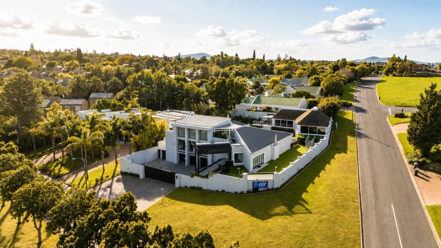 3 Bedroom Property for Sale in Vygeboom Western Cape